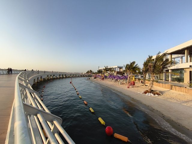 Representative photo of beaches in Saudi Arabia, not Abu Shawk Reefs