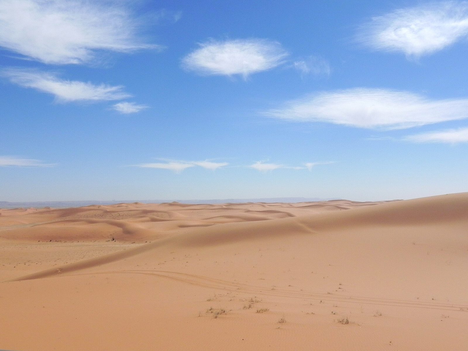 Representative photo of desert & dunes in Saudi Arabia, not Ad Dufafiyat
