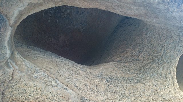 Representative photo of mountains in Saudi Arabia, not Al-Dukhul and Hummel Mountains