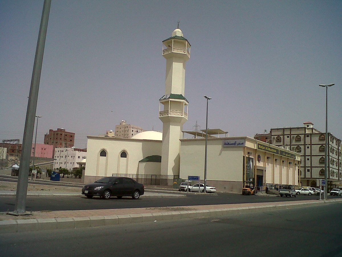 Aisha Alrajhi Mosque — Al hamra mosque - panoramio.jpg