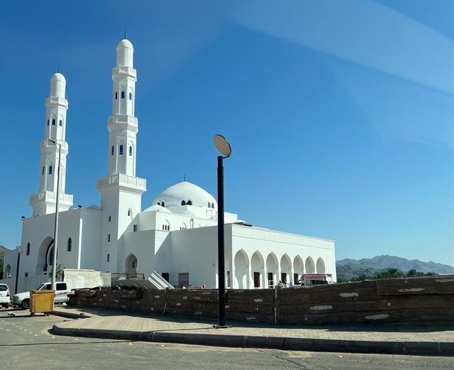 Al-Arish Mosque, Medina