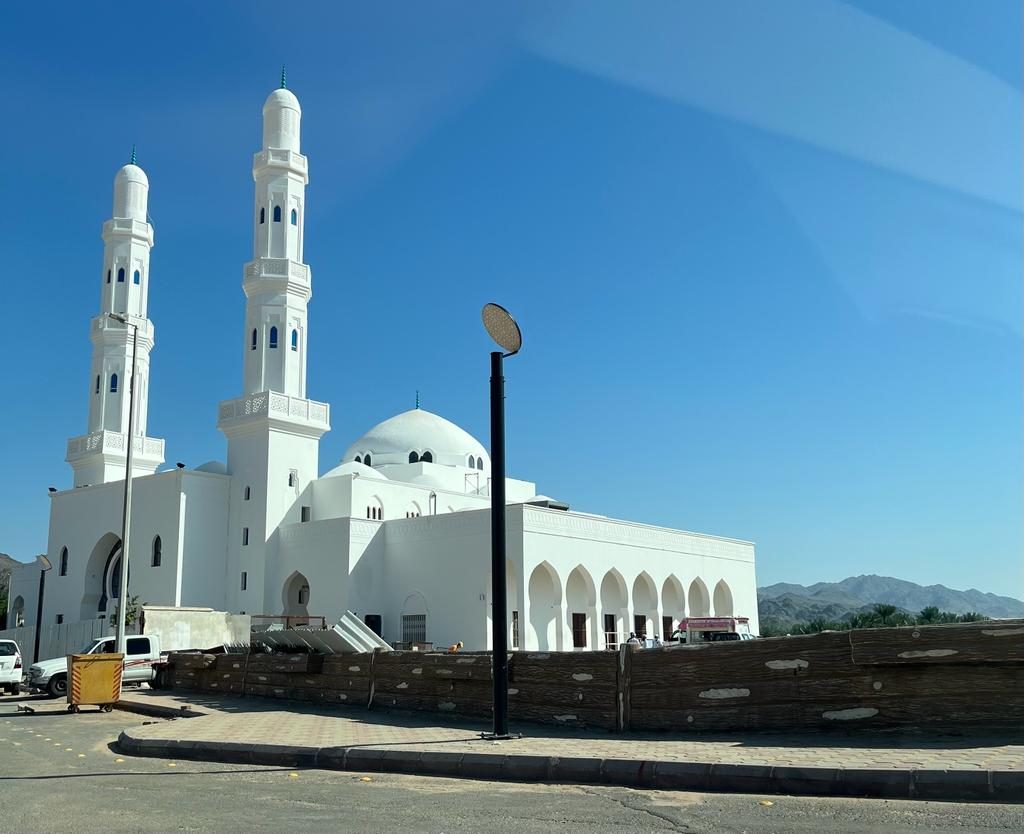Al-Arish Mosque, Medina — مسجد العريش.jpg