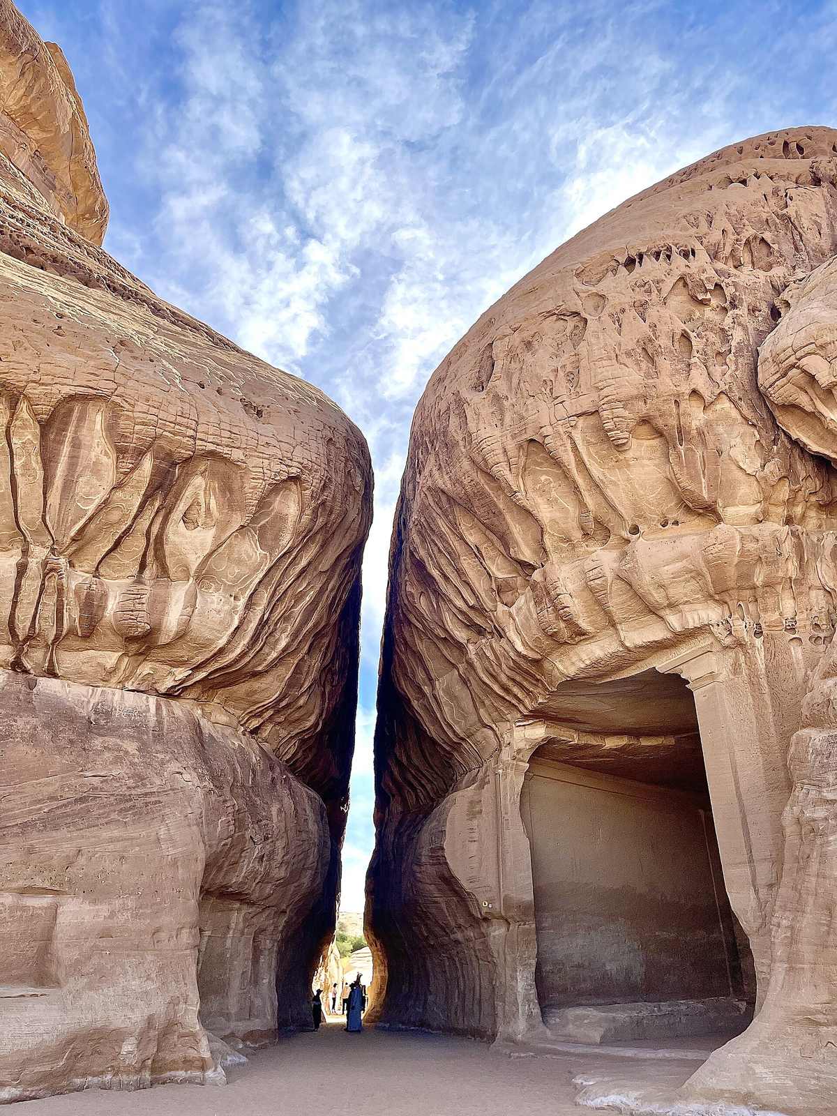 Diwan of Jabal Athlab — Diwan and Mount Athleb saudi.jpg