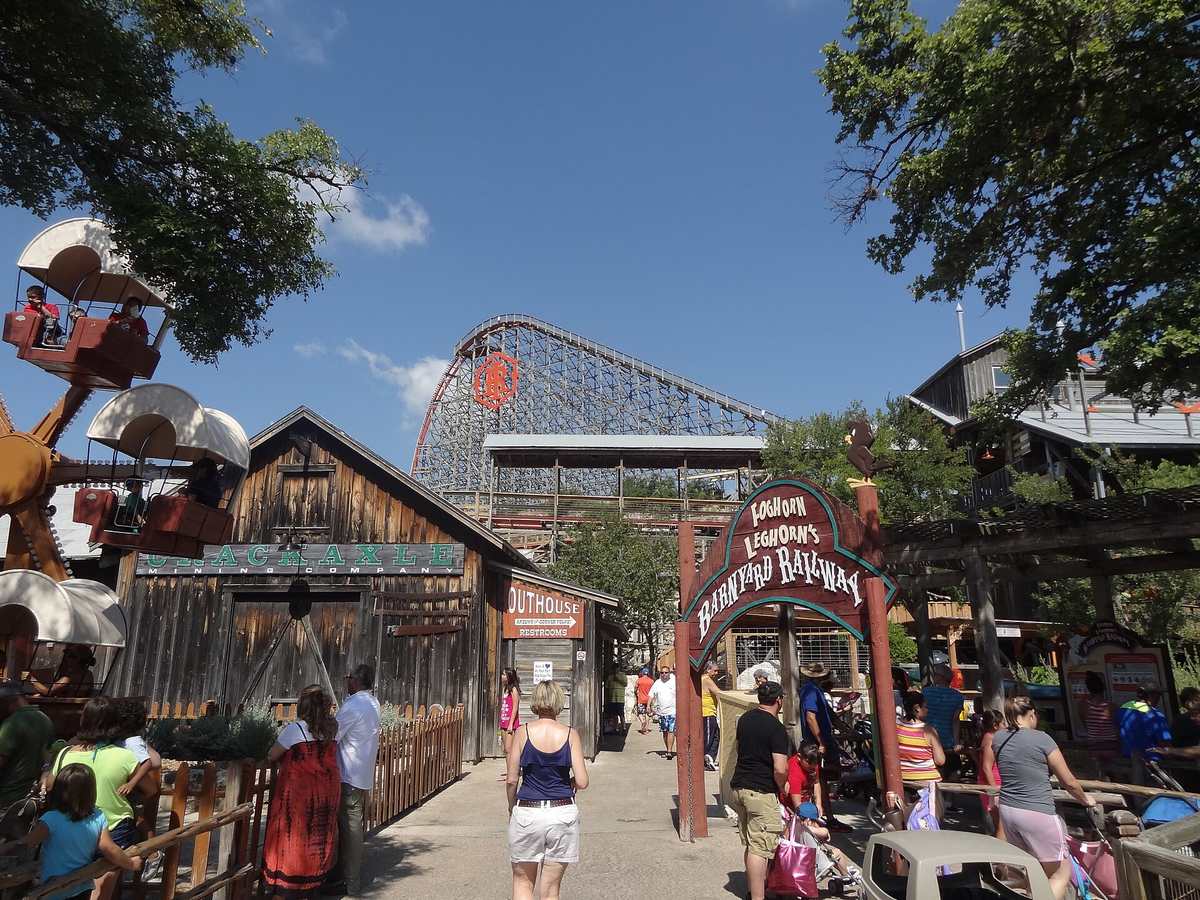 Iron Rattler — Iron Rattler 02.jpg