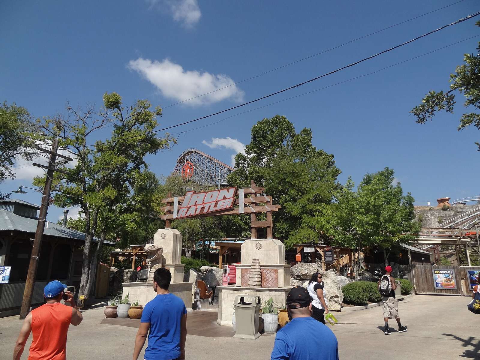 Iron Rattler — Iron Rattler 01.jpg