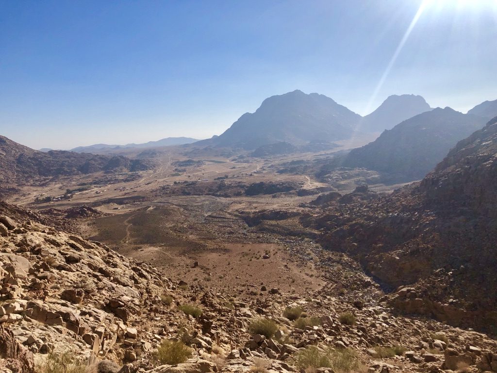 Jabal Maqlā‘ — OpI0d9DnRQmrtBbW2%K5Vg thumb 11b88.jpg