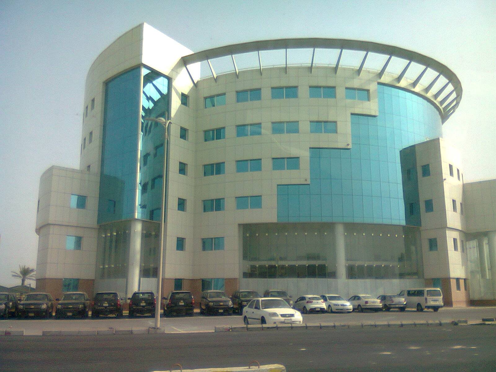 Khobar Park — Car world,Ar Rakah, Al khobar - panoramio.jpg