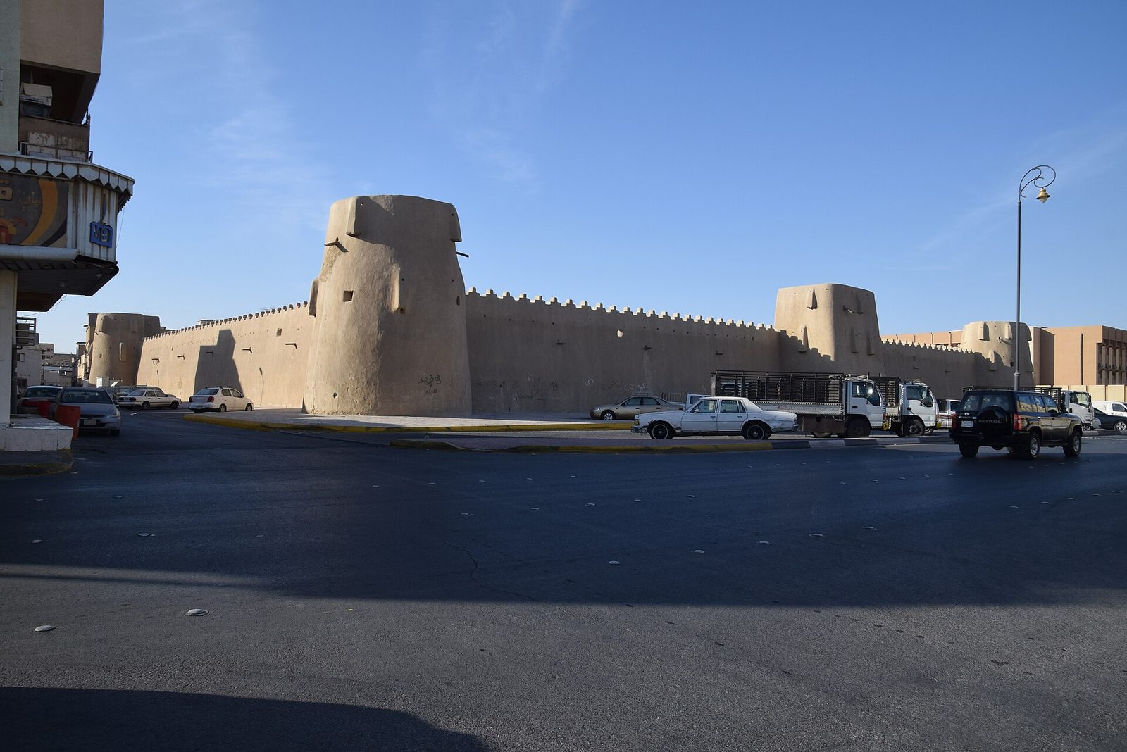 Khuzam Palace — قصر خزام.jpg