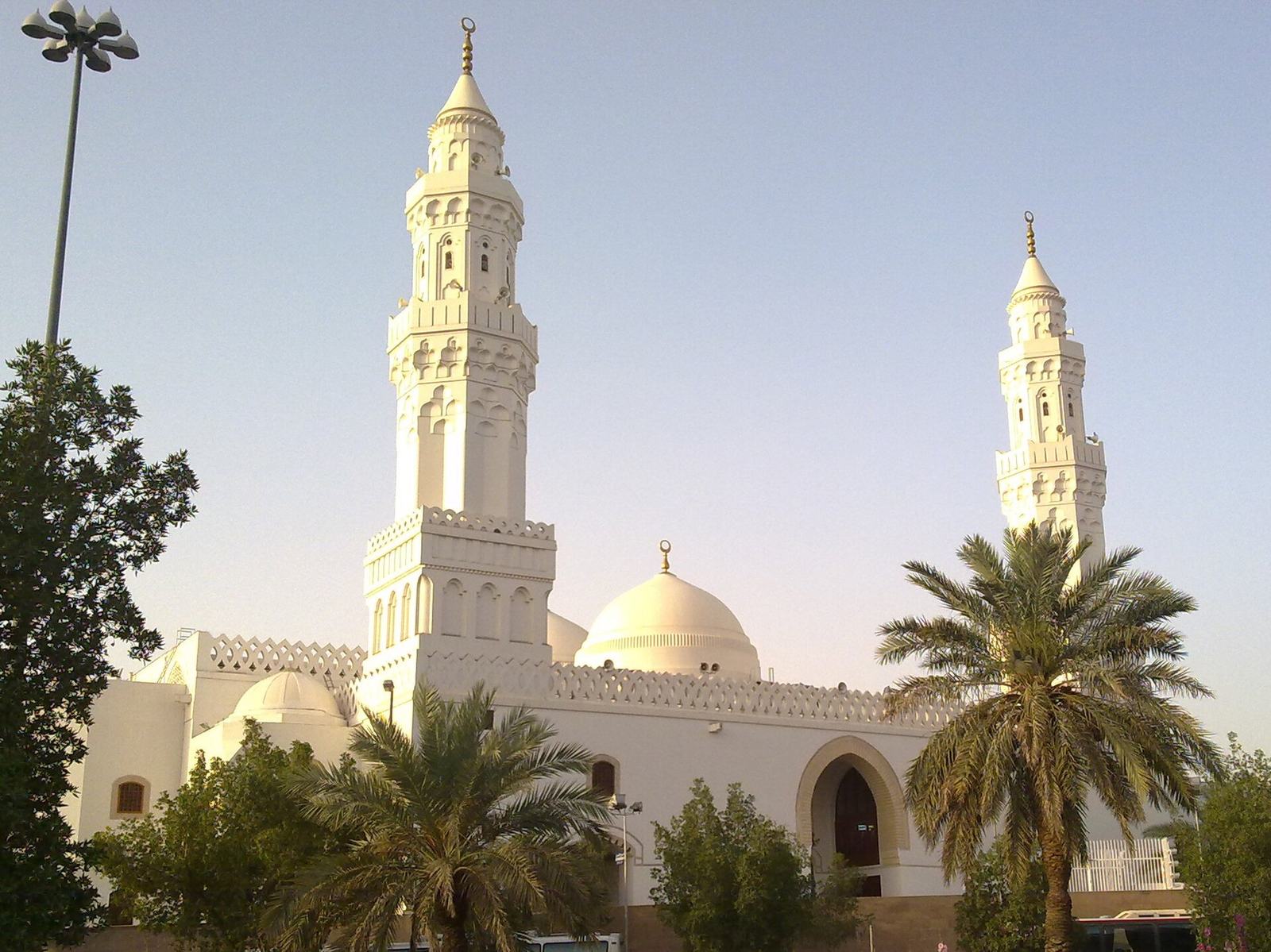 Masjid al-Qiblatain — Masjid al-Qiblatain.jpg