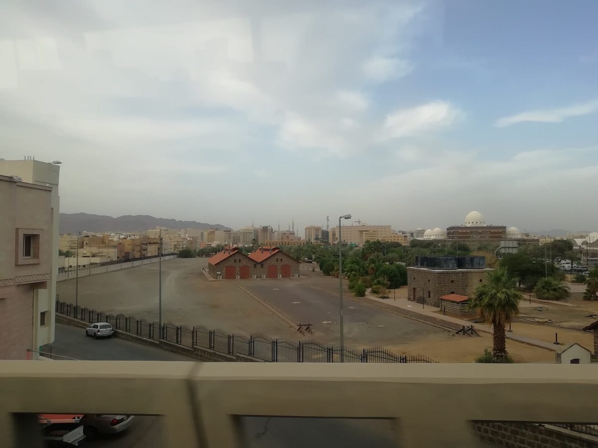Mosque of Al-Saqiya — Madina trip 98.jpg