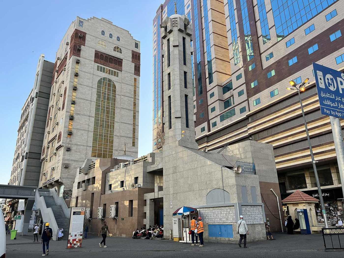 Mosque of the Jinn — Mosque of the Jinn 03.jpg