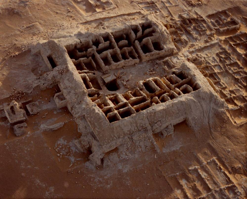 Qaryat al Faw — صورة جوية لموقع الفاو الأثري.jpg