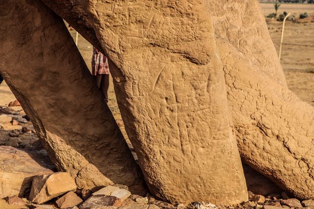 Rajajil standing stones