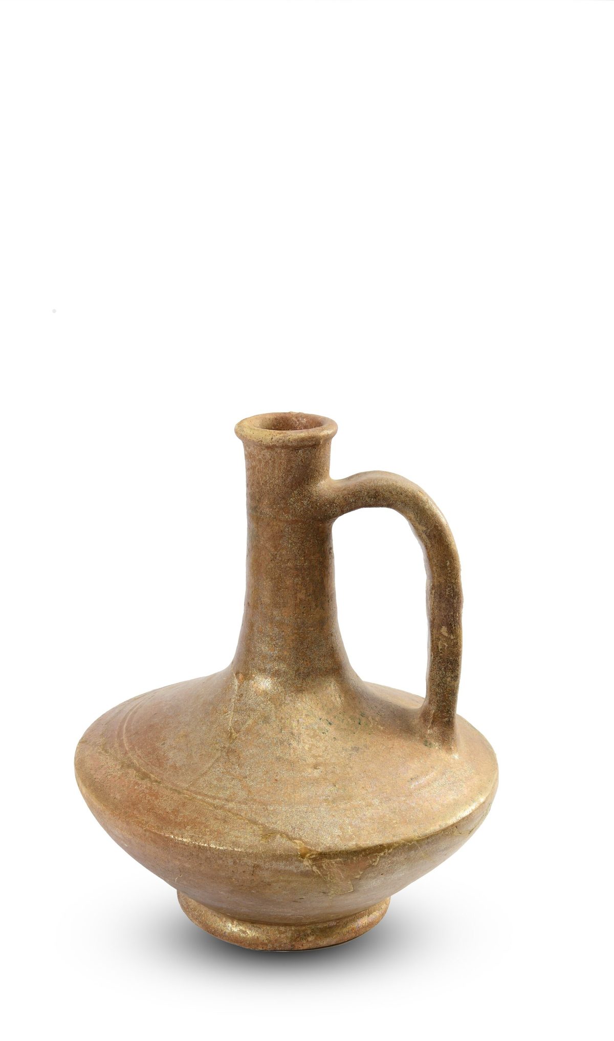 Thāj — Glazed Pottery Jug, Found in Thaj in Eastern Region, on Display at the National Museum (2025).jpg