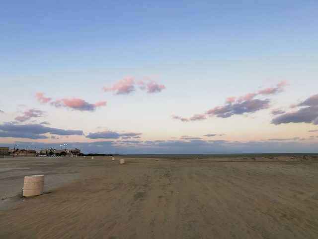 White Sand Beach